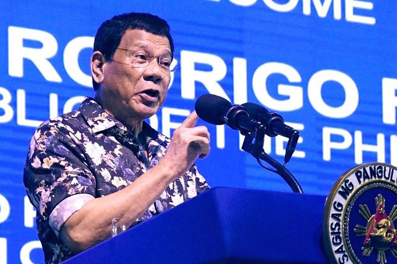 Duterte threatens Filipinos of warrantless arrest should they question onerous Chinese loans