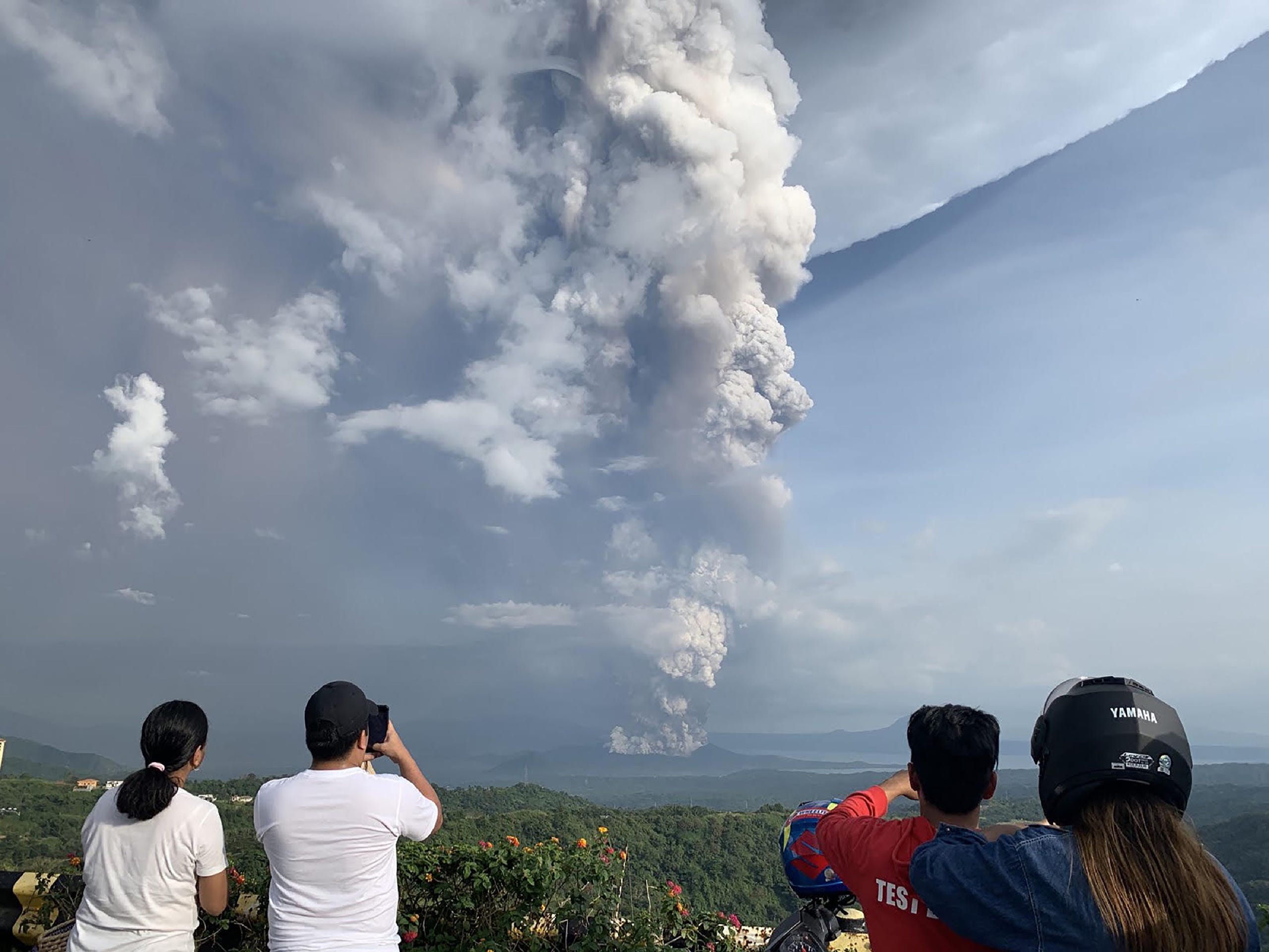 302 quakes detected in Taal Volcano
