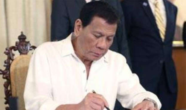 Duterte signs EO regulating drug prices