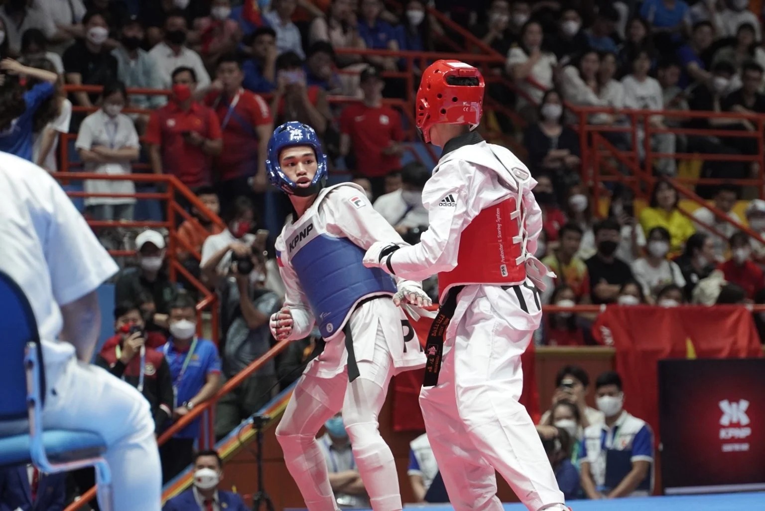Philippines’ Kurt Barbosa retains taekwondo gold
